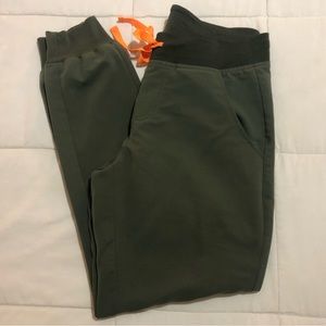 Moss green figs Zamora bottoms with orange draw cord, size small regular length